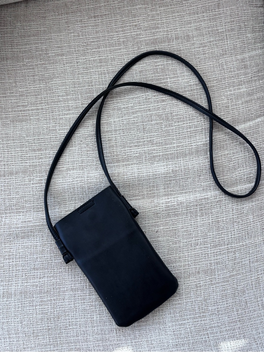 minimalist black leather mini crossbody purse 90s y2k sleek shoulder bag